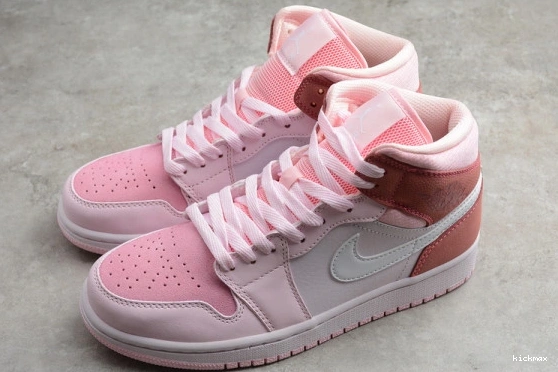 CW5379-600 Pink Air CW5379-600 (W) Jordan 1 Mid Digital 0515